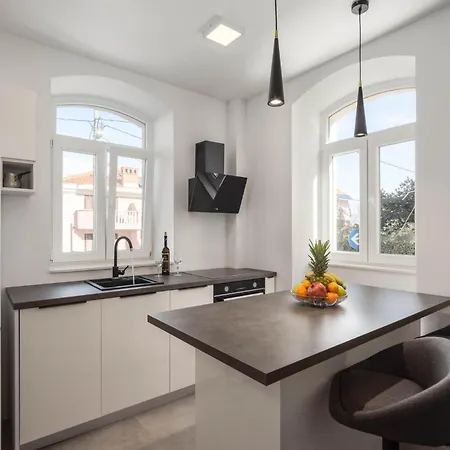 Apartment Stunning In With Wifi *